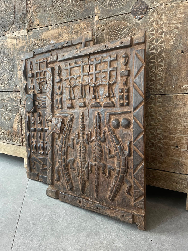 Dogan door