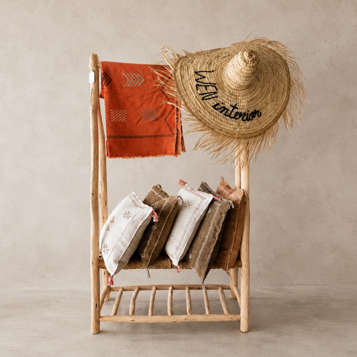 Cloting rack
