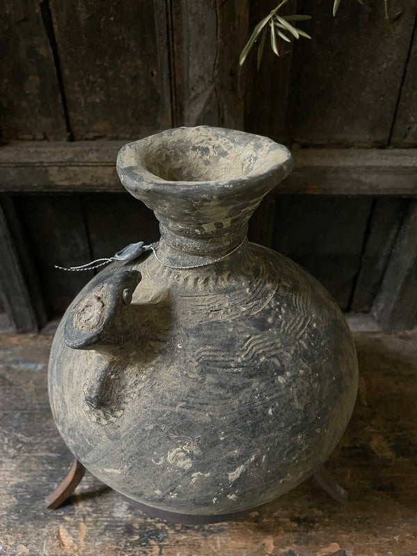 Nepalese klei kruik