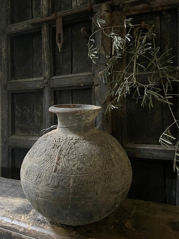 Nepalese klei kruik